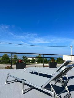 Apartments Sea View - Rtina - 0