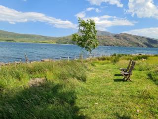 The bay ,luxury shepherds hut, - 9