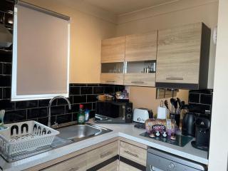 One bedroom bungalow with private garden at Parkland, near Kingsbridge - 2