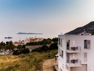 Seaside Elegance Suites - Komiža - 9