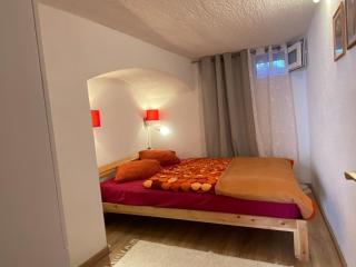 Budget Studio in Krk Old Town & Walk to Beach - 1