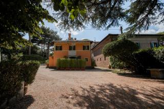 Big Family Villa in Rome Countryside - 0