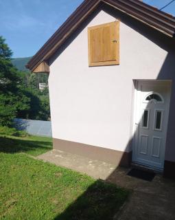 MALA KUCA - Foča - 4