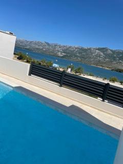 Villa Christian Luxusvilla direkt am Meer - Rovanjska - 4
