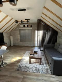 Zanes Guest House - 8