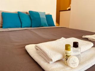 City Center Studio with Balcony - Novi Sad - 0