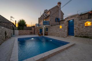 House AnaDora with pool - Zlarin - Zlarin - 7