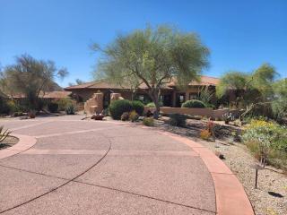 Private Luxury Estate on 5 acres - Scottsdale - 1