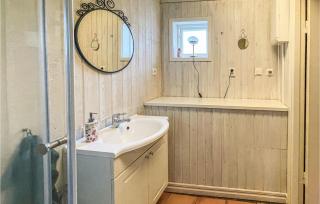 Stunning Home In Ronneby With Kitchen - Ronneby - 1
