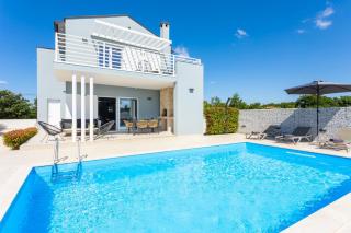 Villa Ovis - Peresiji - 0