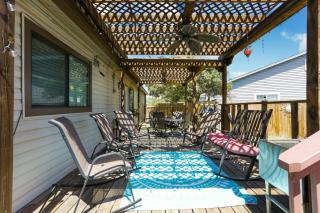 Home with pool near Sea World & Lackland - San Antonio - 7