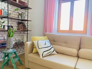 Simona's old town home / Free Parking - Ljubljana - 9