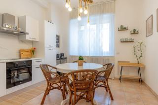 [Rio's] cozy apartment in the heart of Como - 2