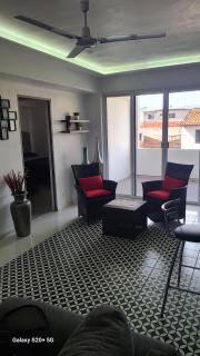 Malecon uno PV Libertad 111 Centro 48300 Puerto Vallarta Jal - 1