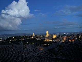 Attico con terrazzo panoramico a 200 mt dal Duomo - Perugia - 7