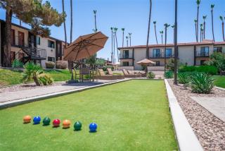 Fully Furnished 1BR Suite-Prime Location 110 - 9