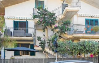Amazing Apartment In Tortoreto Lido - Tortoreto Lido - 5