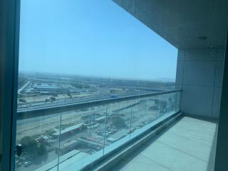 Skycourts entire apartment-120m2-big balcony - Dubai - 8