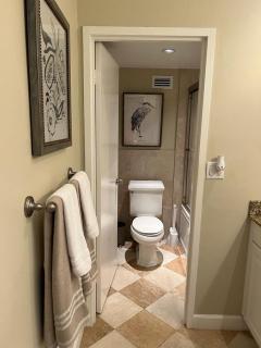 Penthouse Beach Front 1st line, 2 BR, 2 BA, New Decoration & Furnitures, unobstructed view of the beautiful Atlantic, free parking - Hollywood - 4