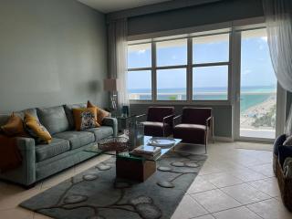 Penthouse Beach Front 1st line, 2 BR, 2 BA, New Decoration & Furnitures, unobstructed view of the beautiful Atlantic, free parking - Hollywood - 2