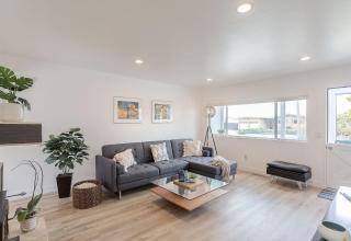 3896 Gather and Rest home - Del Rey Oaks - 3