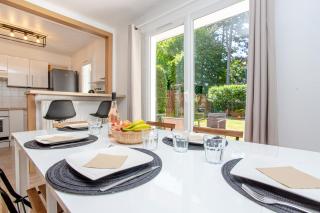 La Maison des Sourires - Parking gratuit - Calme - Jardin - Jeux enfant babyfoot, pingpong - Proche Parc Astérix, Aéroport Charles de Gaulles, Mer des sables, Chantilly - Fosses - 1