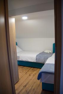 Apartmani Dina 2 - Posedarje - 2