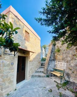 Nonna Cannella - Rhodes - 1