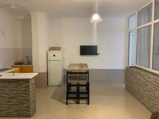 Cozy Apartment in the Center of Batumi - 2