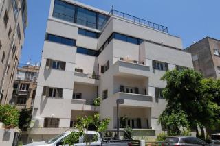 Luxurious New Large 2Bedrooms in Rothschild - 4