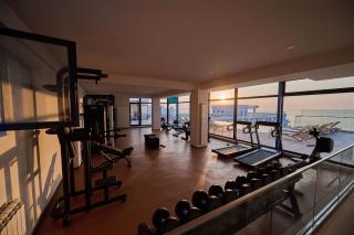 Smarald Sea View Apartment in Infinity Beach Resort - parking - Mamaia - 2