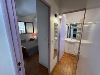 Jolie Villa 3 Pièces avec Véranda, Terrasse, Parking Sécurisé et Animaux Admis à Saint-Cyprien - FR-1-106-68 - 1