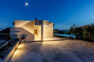 Dalmatina Hill - Sea View Villa with Private Pool, Rooftop Terrace & Free Parking - 1