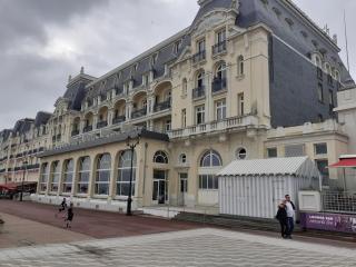 Cabourg Charmant studio centre ville RUE DE LA MER - Cabourg - 2