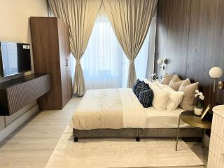 Contemporary Studio in Masdar - 1