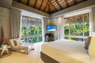 5BR Cap Cana Villa with Ocean & Golf Views, Chef, Maid, Butler, Pool, Jacuzzi, and Beach Club Access - Punta Cana - 7