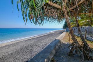 Kamana Beach House - 8