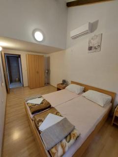 Apartmani Kapiton - Hvar - 3