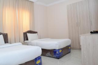 RED-35 - Royal Inn - Salalah - 1