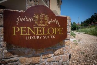 Penelope Luxury Suites - Fourka - 6