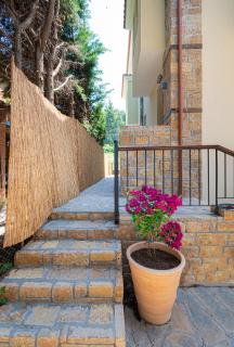 Penelope Luxury Suites - Fourka - 3