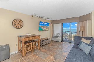 Oceanview 1 Bedroom Suite Landmark Resort 548 Perfect for a couple or party of 4 - Myrtle Beach - 9