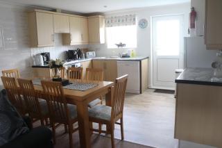 4 bed 36 - 3