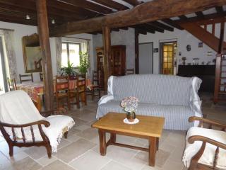 Maison entière indépendante ( logement 1 ) - Noyers-sur-Serein - 0