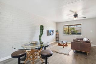 Viridian Biltmore Villa with Pool - Phoenix - 6