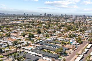 Viridian Biltmore Villa with Pool - Phoenix - 3