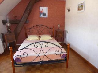Maison entière indépendante ( logement 1 ) - Noyers-sur-Serein - 2