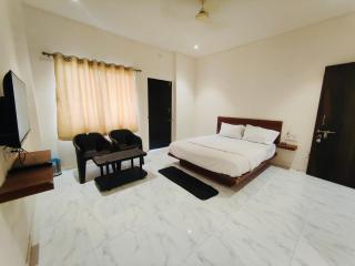 Disha Inn Lodge - Pandharpur - 7