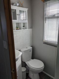 L3 Millfields 4 Berth Luxury Caravan DG & GCH Family's Only And Lead Person Must Be Over 30 - Ingoldmells - 6