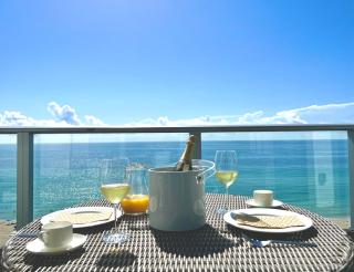 Direct Oceanfront Condo - Hyde Resort - 7